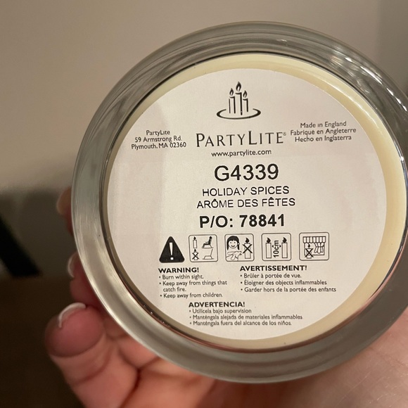 PartyLite Jar Candle and Shade - Picture 6 of 6